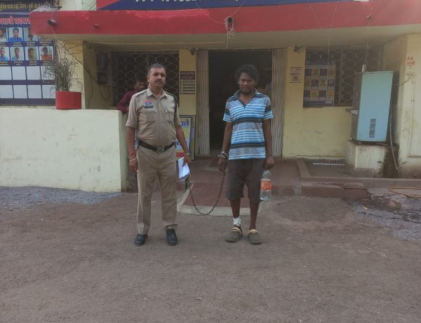 फोटो से छेड़छाड़ कर वायरल करने और धमकी देने का मामला, आईटी एक्ट में कार्रवाई