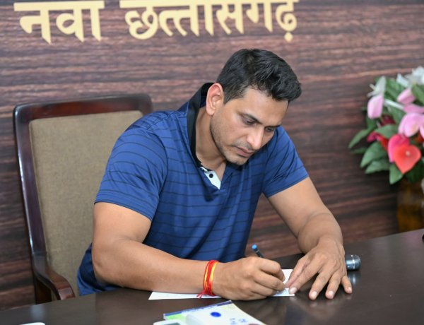 केमिकल फैक्ट्रियों पर घमासान, विधानसभा के जवाब से असंतुष्ट विधायक ने EOW को लिखा पत्र