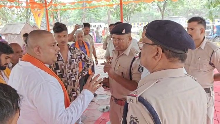 तारामंडल उद्यान में अवैध कब्जे की कोशिश, मूर्ति स्थापना कर तोड़ी रेलिंग