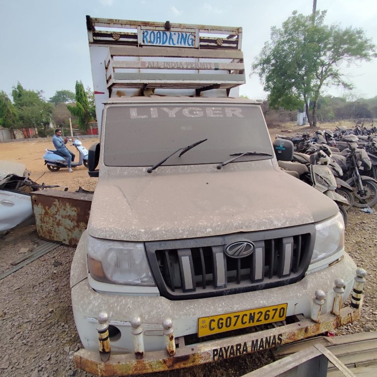 अवैध शराब और पशु तस्करी पर बड़ा एक्शन, 3 वाहन राजसात