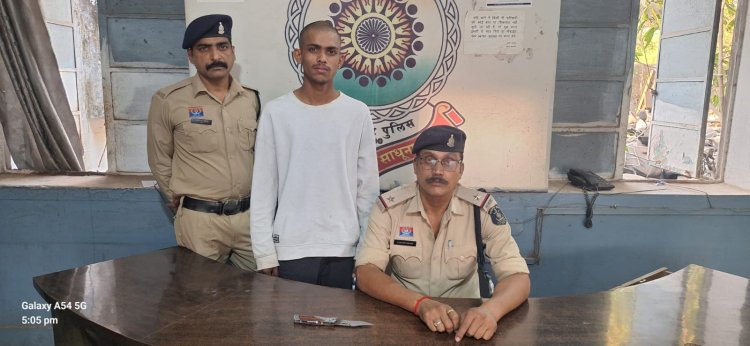 हथियार लहराकर दहशत फैलाने वाला युवक गिरफ्तार, छावनी पुलिस की त्वरित कार्रवाई