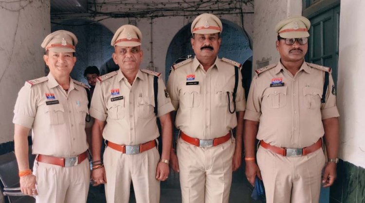 4 एएसआई बने उप निरीक्षक,  एसएसपी विजय अग्रवाल ने लगाए स्टार