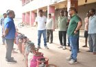 खुर्सीपार मिनी स्टेडियम की 60 दुकानों की होगी दोबारा नीलामी, बिना अनुमति चल रही गैस एजेंसी पर भड़के आयुक्त
