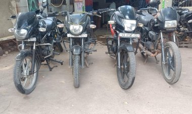  4 चोरी की मोटरसाइकिल बरामद, दो नाबालिग पकड़े गए