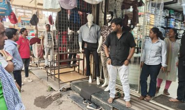 भिलाई निगम की बड़ी कार्रवाई, सड़क पर सामान फैलाने वाले 26 व्यापारियों से वसूला जुर्माना