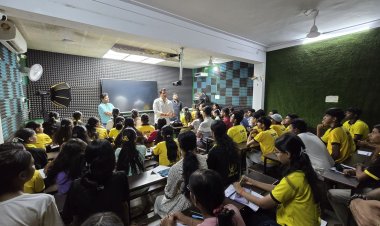 नीट पेपर लीक पर भड़के विधायक देवेंद्र यादव, केंद्रीय शिक्षा मंत्री से मांगा इस्तीफा