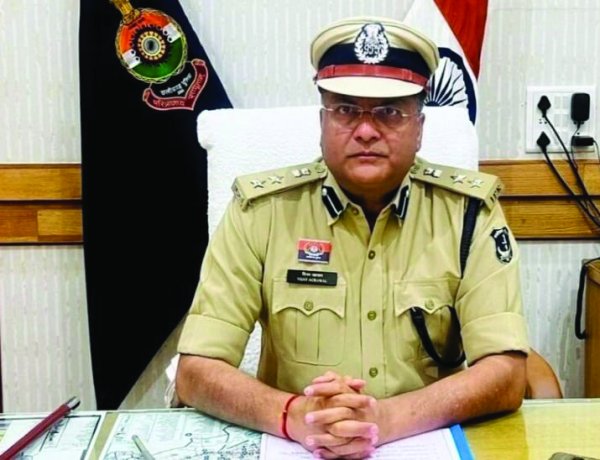 दुर्ग पुलिस विभाग में बड़ा फेरबदल, 9 निरीक्षक और उप निरीक्षकों के तबादले