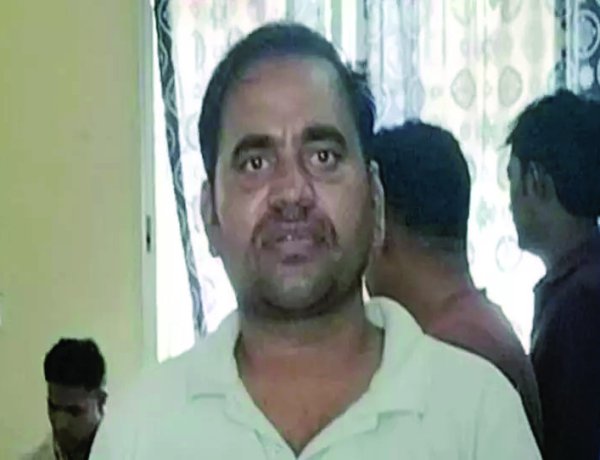 तहसील कार्यालय में ACB की बड़ी कार्रवाई, 60 हजार रिश्वत लेते लिपिक गिरफ्तार