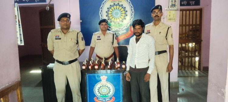 ग्राम अछोटी में अवैध शराब बिक्री करते आरोपी गिरफ्तार, 31 पौवा देशी शराब जब्त