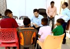 कलेक्टर अभिजीत सिंह ने बिहार से लाए गए पांच बच्चों के मामले में ठेकेदार और फैक्ट्री प्रबंधन पर कार्रवाई के दिए निर्देश