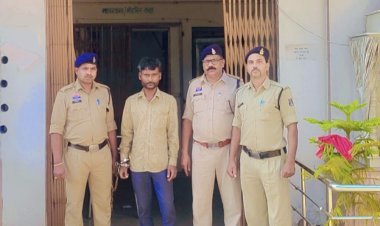 दुर्ग में चोरी की एक्टिवा बेचने पहुंचा चोर गिरफ्तार, 40 हजार की स्कूटी बरामद