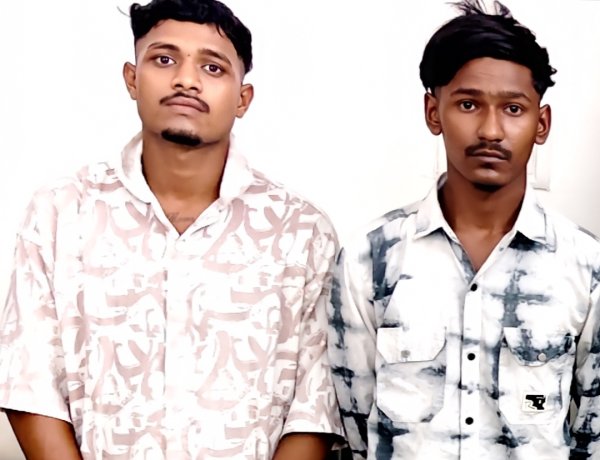 सोशल मीडिया पर गुंडागर्दी दिखाना पड़ा भारी: दुर्ग पुलिस की बड़ी कार्रवाई, 6 तलब, 2 पर केस