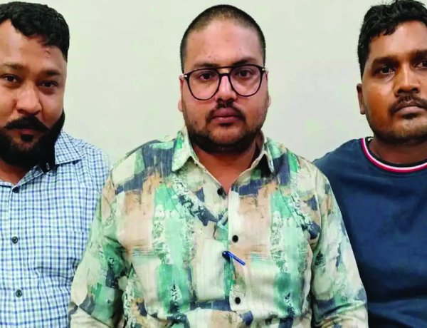 जनपद पंचायत के CEO समेत तीन कर्मचारी रिश्वत लेते गिरफ्तार, ACB की बड़ी कार्रवाई