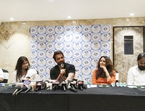 लाखों लोगों की उम्मीद बने सोनू सूद, बोले- आम इंसान से मिलता है सबसे बड़ा हौसला