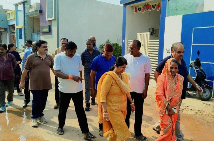 महापौर अलका बाघमार का वार्ड 57 और 58 में सघन निरीक्षण, सफाई और विकास कार्यों में तेजी लाने के निर्देश