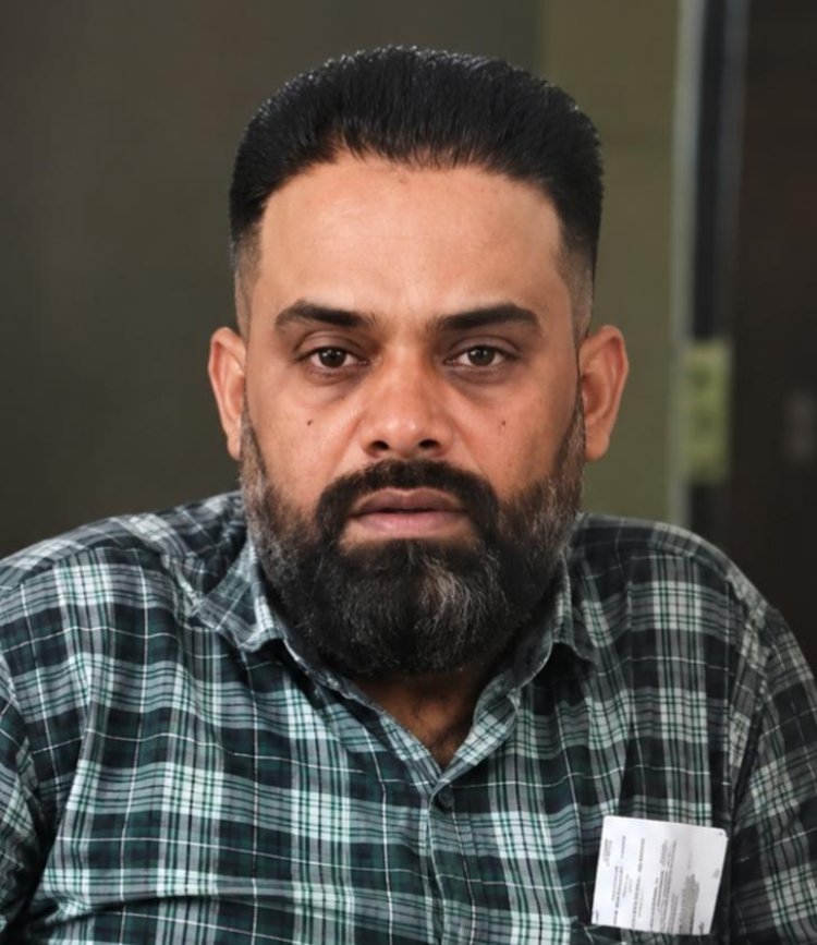 90 हजार की हेरोइन के साथ तस्कर गिरफ्तार, बाइक-मोबाइल और नकदी समेत 2.30 लाख की संपत्ति जब्त
