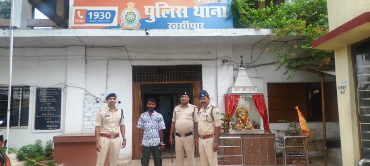 4 किलो से ज्यादा गांजा के साथ तस्कर गिरफ्तार, करीब 2 लाख रुपये का गांजा, एक्टिवा और बिक्री की रकम जब्त