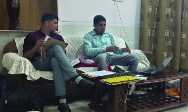 GPF की राशि जारी करने के नाम पर 10 हजार की रिश्वत लेते बाबू गिरफ्तार