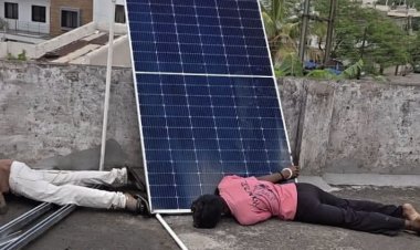 सोलर पैनल हादसे में दो कर्मचारियों की मौत, कंपनी संचालक पर केस दर्ज