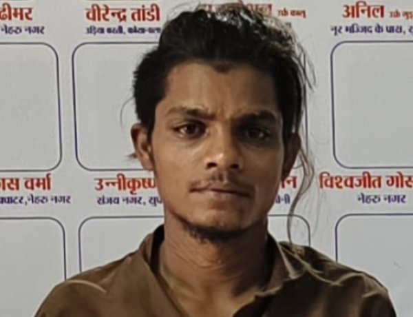 हथियार लहराकर फैला रहा था दहशत, पुलिस ने घेराबंदी कर दबोचा