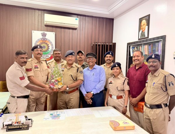ढाई साल की यादें साथ लेकर जगदलपुर रवाना हुए ASP सुखनंदन राठौर, भावुक विदाई में बोले- "अलविदा दुर्ग, अलविदा भिलाई"
