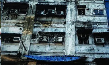 पांच मंजिला इमारत में भीषण आग, चार साल के बच्चे समेत 9 लोगों की गई जान, छह घायल