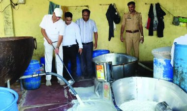 मिलावट का बड़ा खेल, 2 हजार लीटर नकली दूध और 500 किलो दूषित पनीर नष्ट