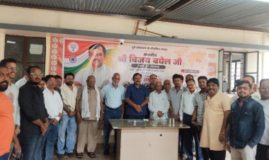 गदा चौक-सुपेला फ्लाईओवर पर व्यापारी आर-पार के मूड में, सांसद ने दिया साथ, कहा जरूरत पड़ी तो व्यापारियों के साथ बैठेंगे धरने पर