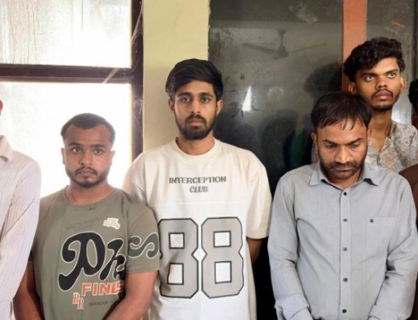 IGKV पेपर लीक पर बड़ी कार्रवाई: दो परीक्षाएं रद्द,भारती कृषि महाविद्यालय दुर्ग के प्राचार्य और मास्टरमाइंड प्रोफेसर बर्खास्त