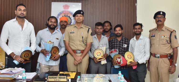 100 CCTV कैमरों ने खोला अंधी हत्या का राज, दुर्ग पुलिस ने नागरिकों को किया सम्मानित
