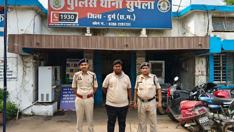 गदा चौक में अंकों पर रुपये का दांव लगवाते सटोरिया गिरफ्तार