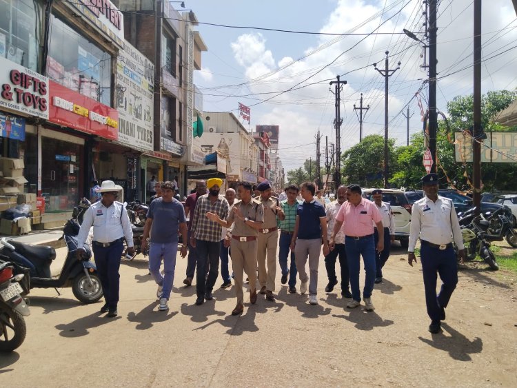 सुपेला में अब सड़क पर पार्किंग पड़ी तो होगी कार्रवाई, वन-वे व्यवस्था पर बनी सहमति