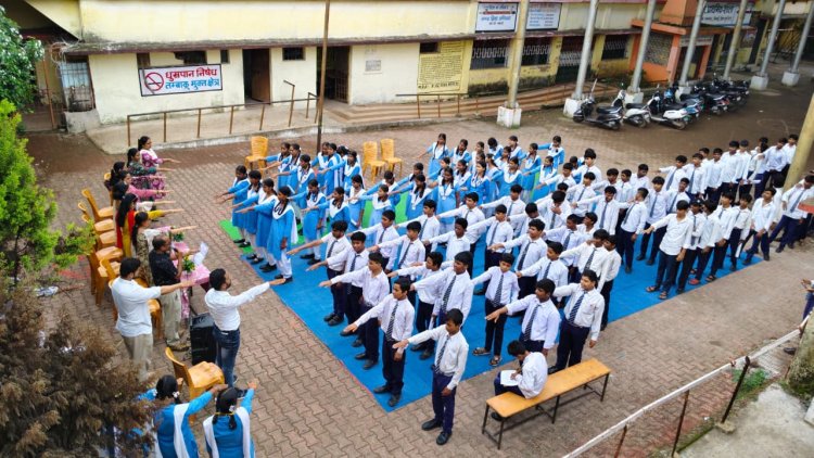 रामनगर हाई स्कूल में चित्रकला और निबंध प्रतियोगिता से दिया स्वच्छता का संदेश