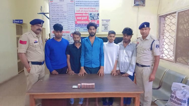 नशीली गोलियों के अवैध कारोबार का खुलासा, 5 गिरफ्तार और एक अपचारी बालक अभिरक्षा में