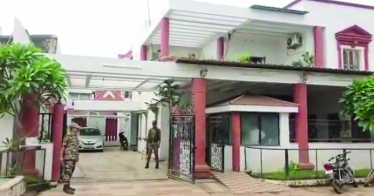 कांग्रेस नेता रामगोपाल अग्रवाल के घर ED की दबिश