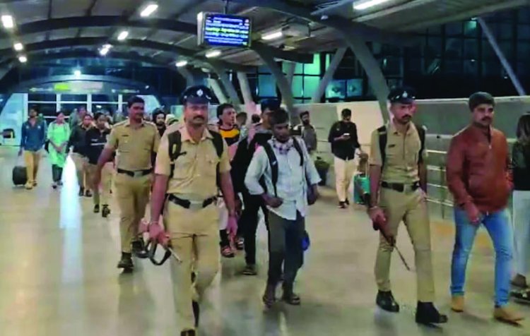 31 बांग्लादेशी नागरिक पकड़े गए, पुलिस ने भेजा  पश्चिम बंगाल