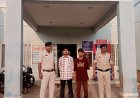 ओवरटेक कर चाकू से डराया, ऑनलाइन वसूले 1300 रुपये