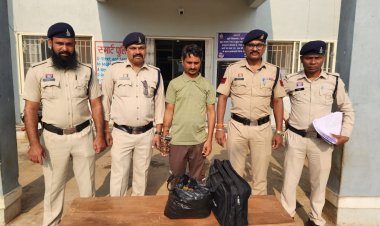 बस स्टैंड में गांजा बेचने आया महाराष्ट्र का युवक गिरफ्तार