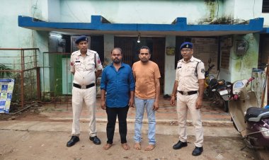 स्टेशन मरोदा में नशीली कैप्सूल बेचते दो आरोपी गिरफ्तार, 80 कैप्सूल और 6,080 रुपये जब्त