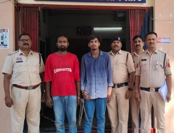 गणेश प्रतिमा खरीदने आए युवक को रास्ते में घेरा, मारपीट कर पर्स लूटा