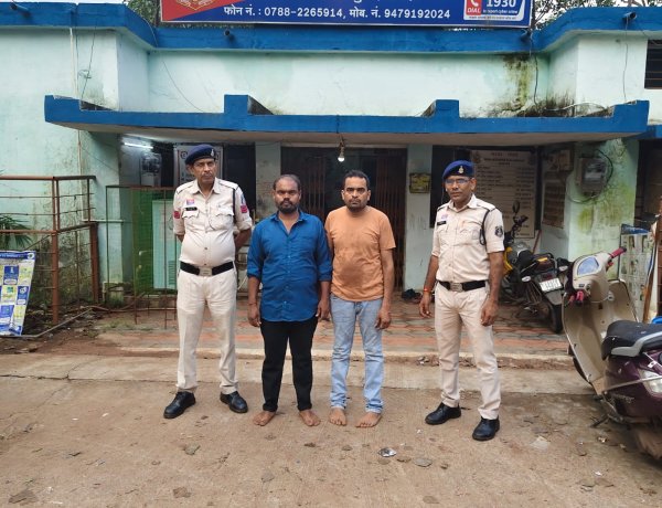 स्टेशन मरोदा में नशीली कैप्सूल बेचते दो आरोपी गिरफ्तार, 80 कैप्सूल और 6,080 रुपये जब्त