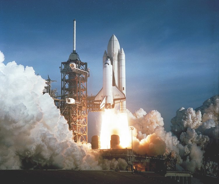 अंतरिक्ष में भारत की नई छलांग, ISRO ने EOS-05 को सफलतापूर्वक किया लॉन्च