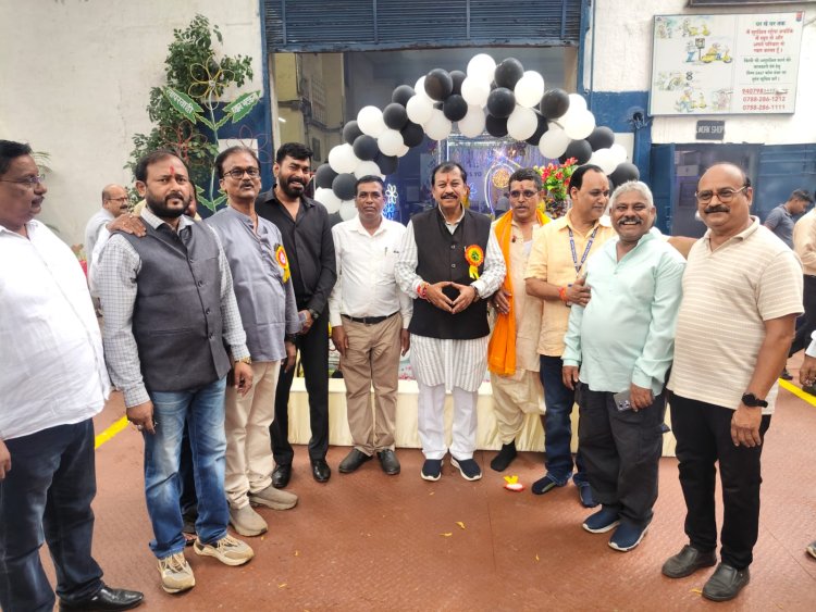 विश्वकर्मा पूजा में BSP पहुंचे सांसद विजय बघेल, कर्मचारियों की सुरक्षा और संयंत्र के सुरक्षित संचालन की कामना