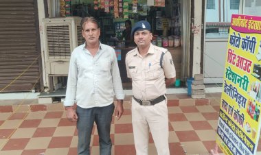 चोरी का लोहा खरीदकर गोदाम में छिपाने का आरोप, कबाड़ी का मैनेजर गिरफ्तार