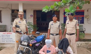 गांजा मांगने पर विवाद, मछुआरे पर धारदार हथियार से हमला कर मोबाइल और नगदी लूटी, दो गिरफ्तार