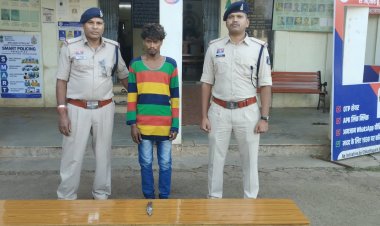 संडे मार्केट और नंदोरी पुल के पास चाकू लेकर घूम रहे दो युवक गिरफ्तार