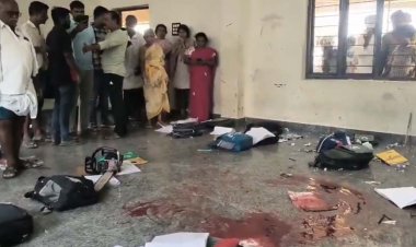क्लासरूम में चेनसॉ लेकर घुसा युवक, सरकारी स्कूल की दो छात्राओं पर किया जानलेवा हमला,एक छात्रा की हालत गंभीर; दूसरी सहेली को बचाने के प्रयास में घायल
