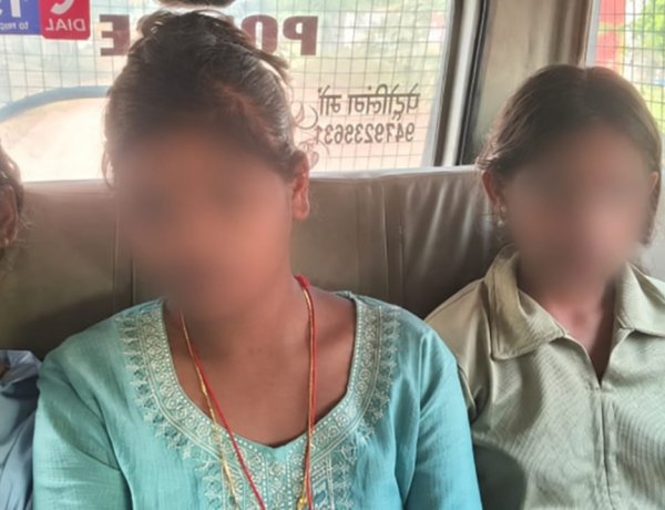 जामुल से लापता तीन बच्चियां 12 घंटे से कम समय में सकुशल मिलीं, दुर्ग पुलिस ने परिजनों को सौंपा