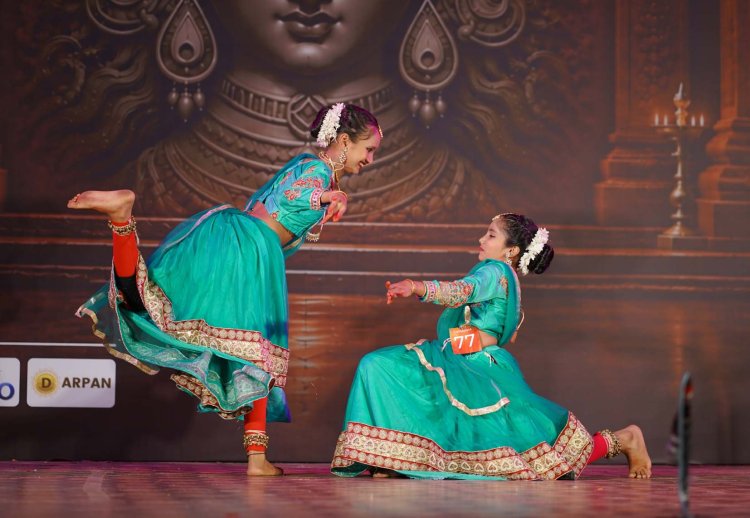 देश राग में कलाकारों ने बिखेरी प्रतिभा, श्रेष्ठ प्रदर्शन करने वाले प्रतिभागी हुए सम्मानित